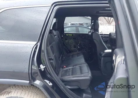 2015 Jeep Grand Cherokee Limited z USA, uszkodzony, nr VIN 1C4RJFBG4FC142277